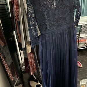 Elegant Navy Lace Evening Gown